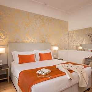 Camera con letto king size